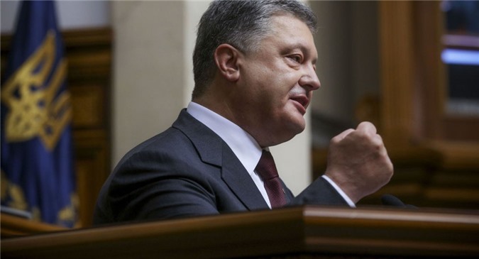 Poroshenko công bố dự luật khôi phục sự toàn vẹn Ukraine