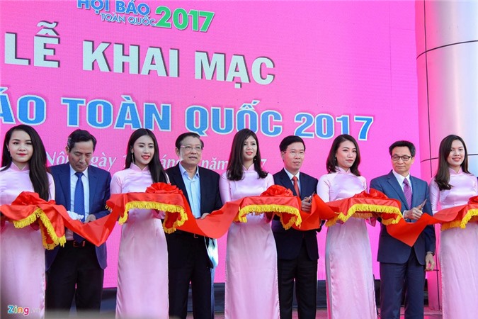 Chùm ảnh khai mạc Hội báo toàn quốc 2017