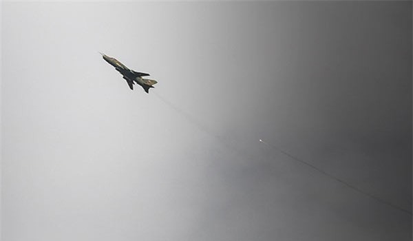 Quân đội Syria "thổi bay" một số máy bay của IS ở Deir Ezzur 