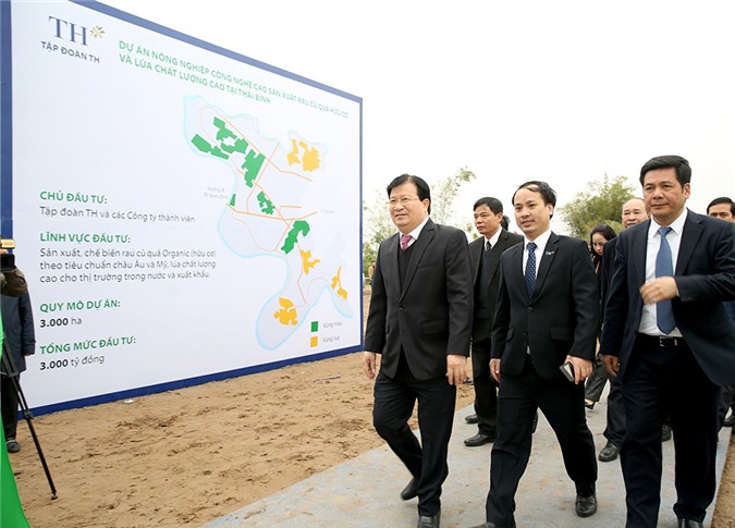 Tập đoàn TH: Trồng lúa công nghệ cao trên quê hương 5 tấn