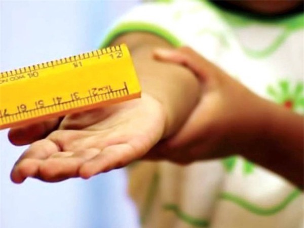 Tiết lộ nguyên nhân cô giáo đánh 23 học sinh ngay tại lớp