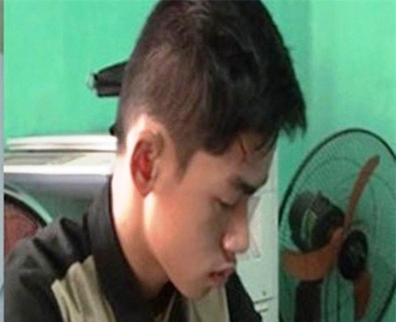 Kiểm điểm học sinh tuyên truyền về ma cà rồng bắt người