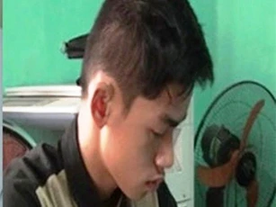 Kiểm điểm học sinh tuyên truyền về ma cà rồng bắt người