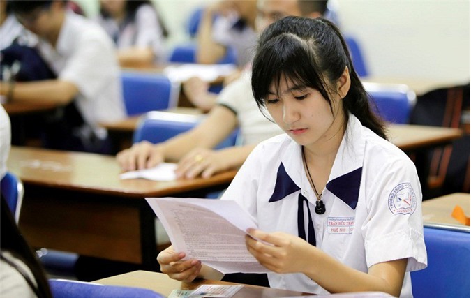 H&#x1A1;n 62.000 h&#x1ECD;c sinh H&#xE0; N&#x1ED9;i thi kh&#x1EA3;o s&#xE1;t THPT Qu&#x1ED1;c gia