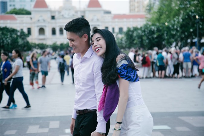 Công Vinh - Thủy Tiên lên kênh truyền hình thế giới