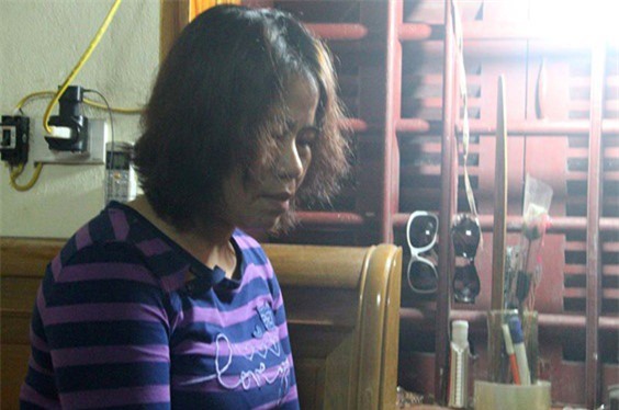 100 cảnh sát bao vây ổ ghi lô đề "khủng" của các quý bà