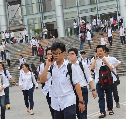 Kỳ thi thử THPT Quốc gia: Vì sao xảy ra sai sót trong đề thi?