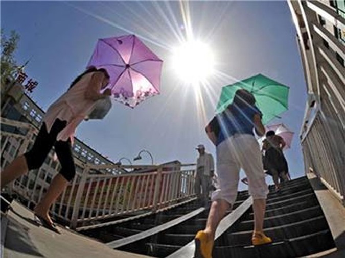 Bắc Bộ nắng gắt trước ngày gió mùa về