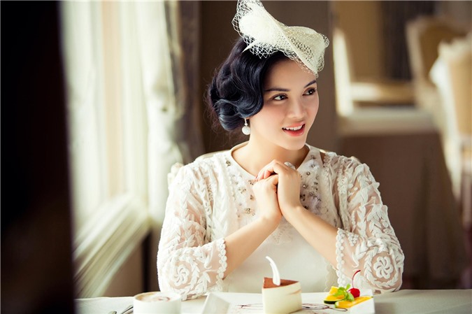 "Choáng" với biệt thự dát vàng của Lý Nhã Kỳ 