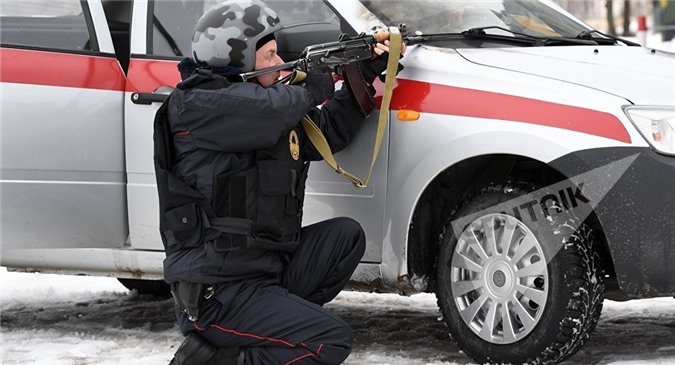 Lực lượng Vệ binh Quốc gia Nga bị khủng bố tấn công, 6 người chết