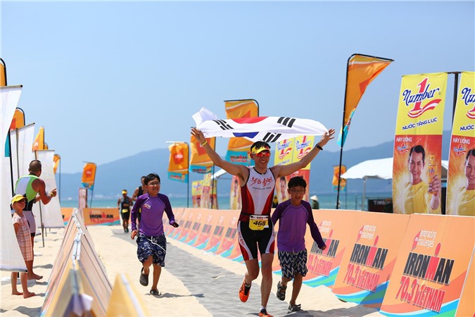 Number 1 tiếp tục đồng hành cùngIronman 70.3 mùa thứ 3