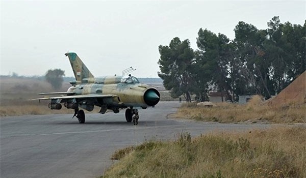 Aleppo: Máy bay Syria hạ cánh lần đầu tiên tại sân bay Kuweires kể từ năm 2012