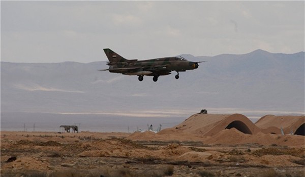 Không quân Syria oanh tạc Palmyra, diệt hàng chục tay súng IS