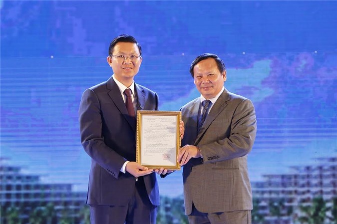 Quần thể du lịch nghỉ dưỡng sinh thái FLC đạt chuẩn 5 sao