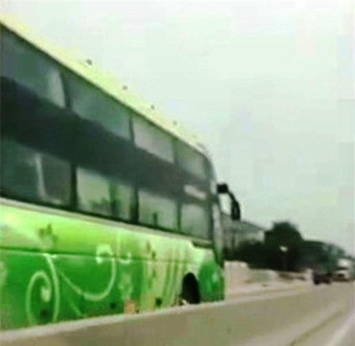 Xe khách chạy ngược chiều trên QL1A: Tước giấy phép tài xế