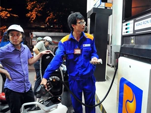 Giá xăng dầu đẩy CPI quý 1/2017 tăng cao nhất 3 năm