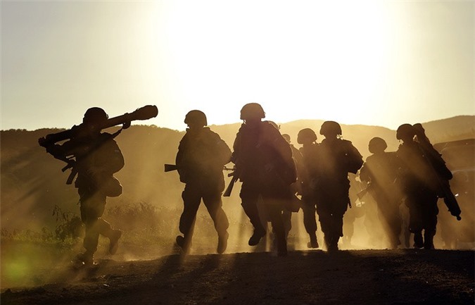 Putin ra sắc lệnh tăng quân