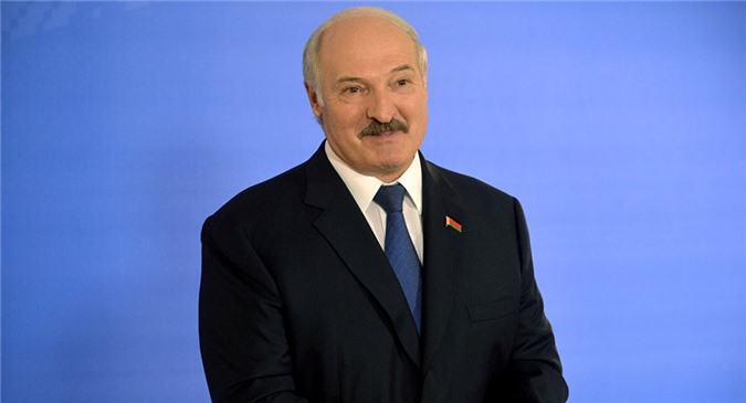 Tổng thống Lukashenko gọi Putin là anh ruột
