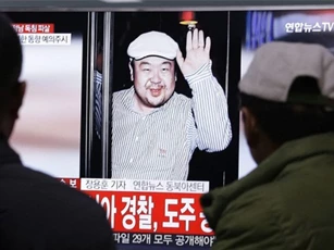 Malaysia đưa thi thể nghi là Kim Jong-nam tới sân bay Kuala Lumpur