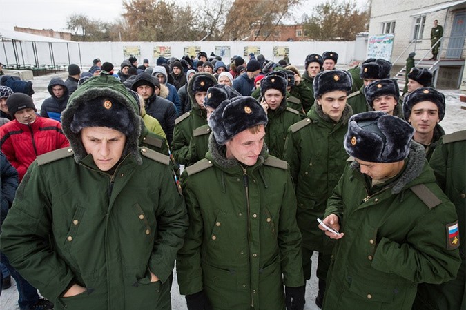 Putin ký lệnh đưa gấp 142.000 quân vào lực lượng vũ trang Nga