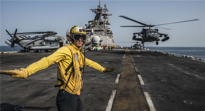 Bộ trưởng Quốc phòng Iran cảnh báo Mỹ nên rời Vịnh Ba Tư