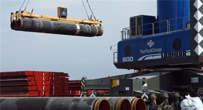 Ủy ban châu Âu đề nghị EU ủng hộ Dòng chảy phương Bắc 2 của Nga