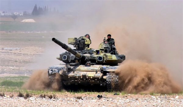 Quân đội Syria dồn lực tấn công đồn lũy của IS ở Deir ezZor