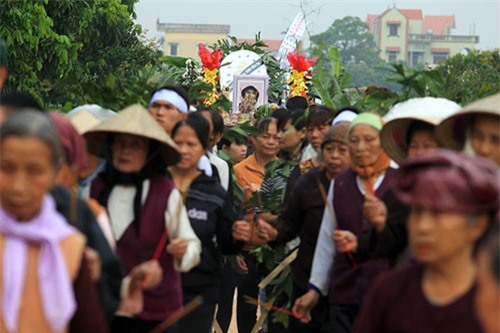 Toàn cảnh tiễn đưa bé gái Việt bị sát hại tại Nhật về đất mẹ