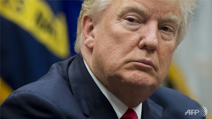 Trump "rắn" với Trung Quốc sát thềm chuyến thăm Mỹ của Tập Cận Bình