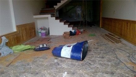 Thùng phuy phát nổ như bom, 1 người đàn ông tử vong