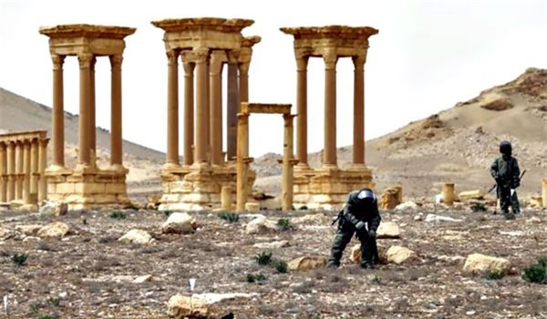 Nửa thế kỷ mới rà phá hết bom mìn IS chôn giấu ở Iraq và Syria