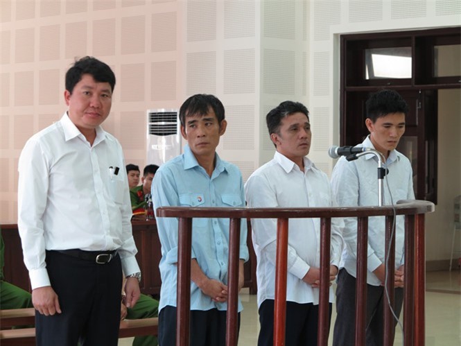 Xét xử vụ chìm tàu Thảo Vân 2: Nguyên Giám đốc Cảng vụ lĩnh án