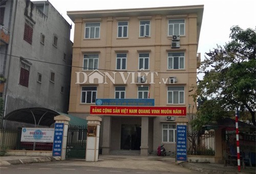 Bàng hoàng nữ phó Giám đốc BHXH treo cổ tự tử trong nhà