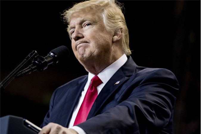 Ông Trump đã mất gì khi tấn công tên lửa vào Syria?