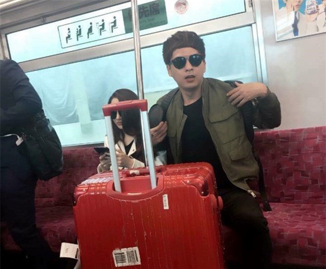 Bắt gặp Hồ Quang Hiếu và Bảo Anh du lịch Nhật Bản