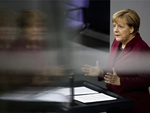 Merkel bất ngờ thúc Trump hợp tác với Nga về Syria
