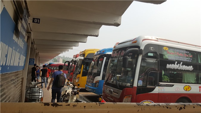 Hà Nội: Nhiều bất cập trong việc điều chuyển các tuyến xe khách