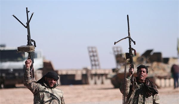 Syria: SDF chiếm cao tốc Raqqa-Damascus, đẩy lùi phiến quân IS