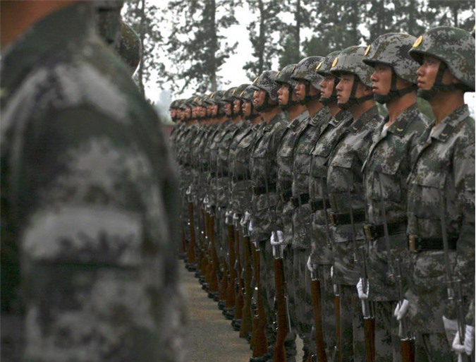 Trung Quốc chuyển 150.000 binh sĩ đến gần Triều Tiên?