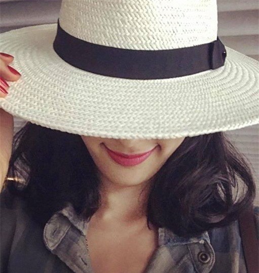 Nghi vấn chia tay Cường Đô la, Hạ Vi "xốc" lại tinh thần