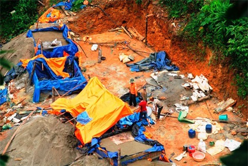 Làm rõ thông tin khai thác vàng trái phép ở mỏ vàng Bồng Miêu