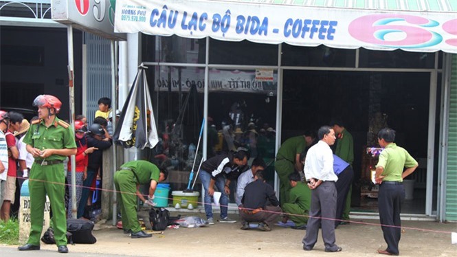 Mở cửa lúc nửa đêm, nam thanh niên bị kẻ lạ mặt sát hại