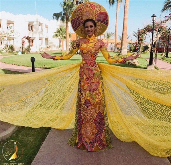 Nguyễn Thị Thành đạt giải Á hậu 3 Miss Eco International 2017