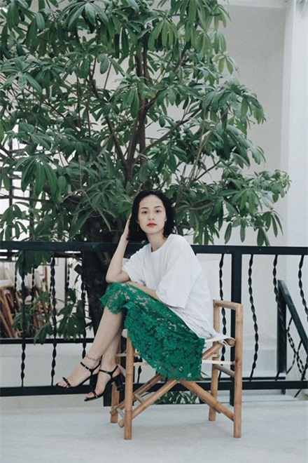 Hồ Ngọc Hà khoe ảnh gợi cảm trả lời câu hỏi của Cường Đôla