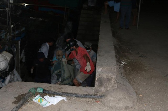 Ngư dân tá hỏa phát hiện thi thể nam giới trôi dạt biển Hà Tĩnh