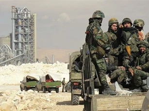 Quân đội Syria giành lại con đập Abu Qal'ah từ tay IS ở Palmyra