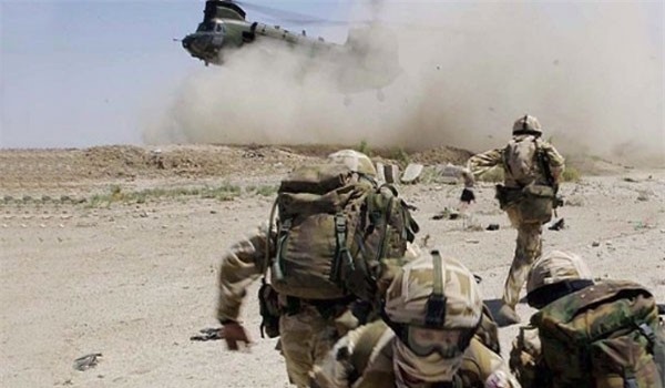 Syria: "Tiếp bước" Mỹ, lính Anh nhảy dù xuống Deir Ezzur