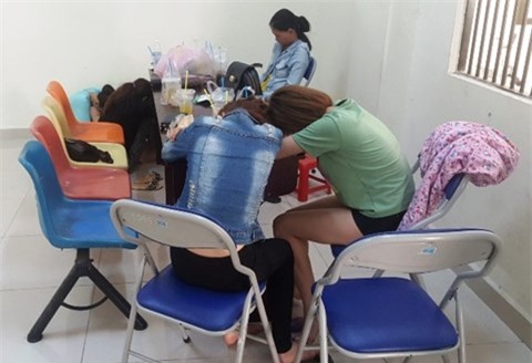 Triệt phá ổ mại dâm núp bóng tiệm Spa 1,2 triệu đồng/lượt