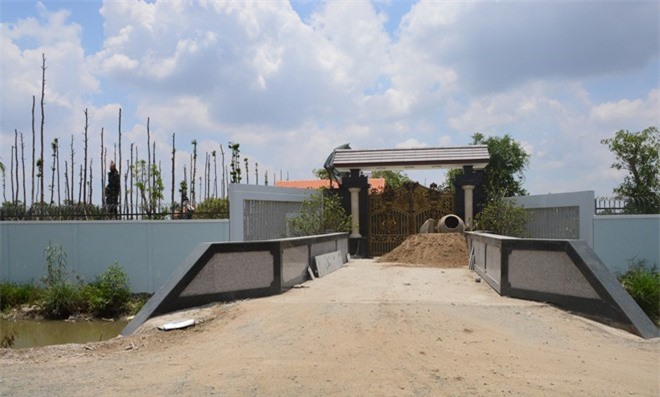 Xây biệt thự "chui", Giám đốc công ty nước phải tường trình