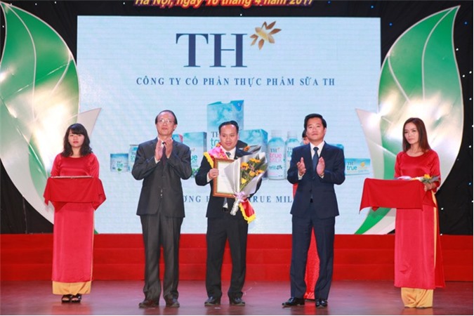 TH True milk đạt giải Thương hiệu thực phẩm xanh 2017